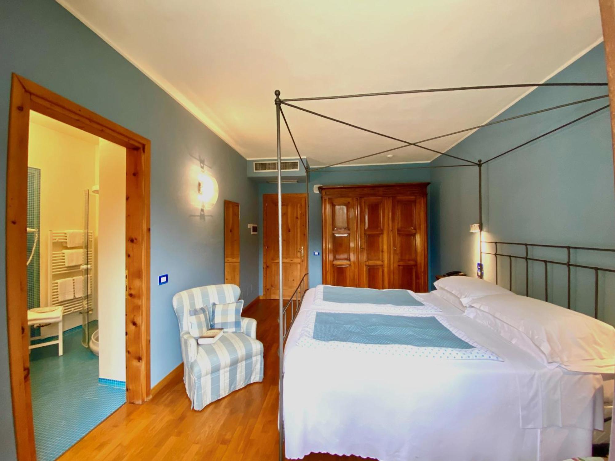 La Locanda Del Notaio 4*